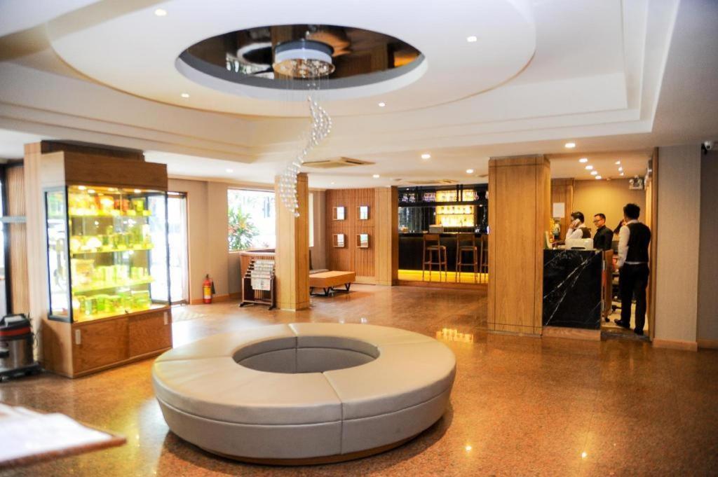 Saigon Star Hotel Ho Chi Minh City Exterior photo